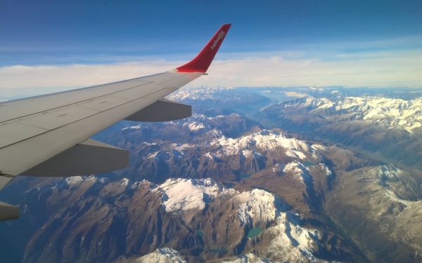 How to Find Cheap Flights: Complete Guide 2025