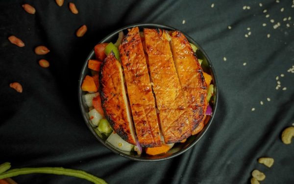High Protein Foods List: 40 Best Sources for Muscle and Weight Loss