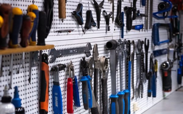 Best AI Tools in 2025: Complete Guide to Top 15 AI Apps